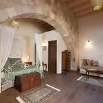 Porolithos Boutique