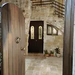 Porolithos Boutique Hotel