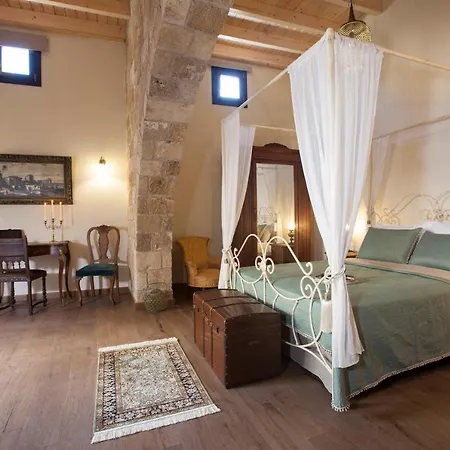 Porolithos Boutique