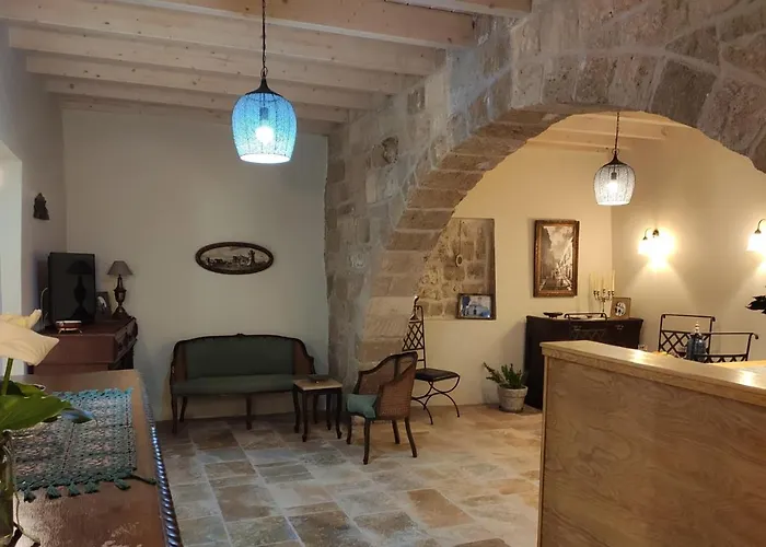 מלון Porolithos Boutique