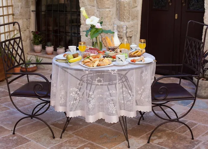 מלון Porolithos Boutique עיר רודוס