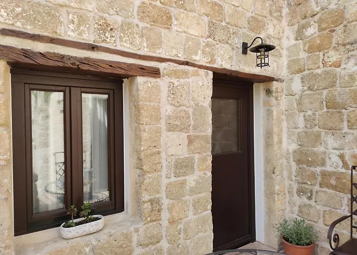 Porolithos Boutique עיר רודוס