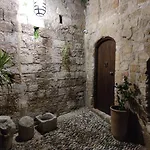 Porolithos Boutique * Rhodes City