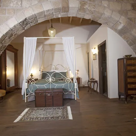 Porolithos Boutique Hotel