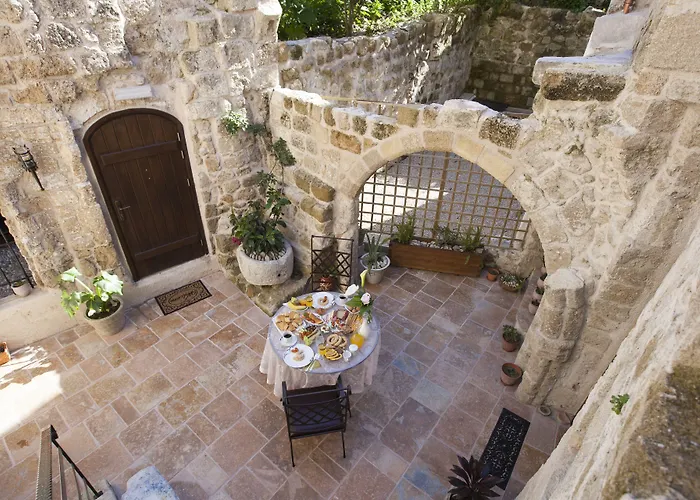 Porolithos Boutique Hotel *