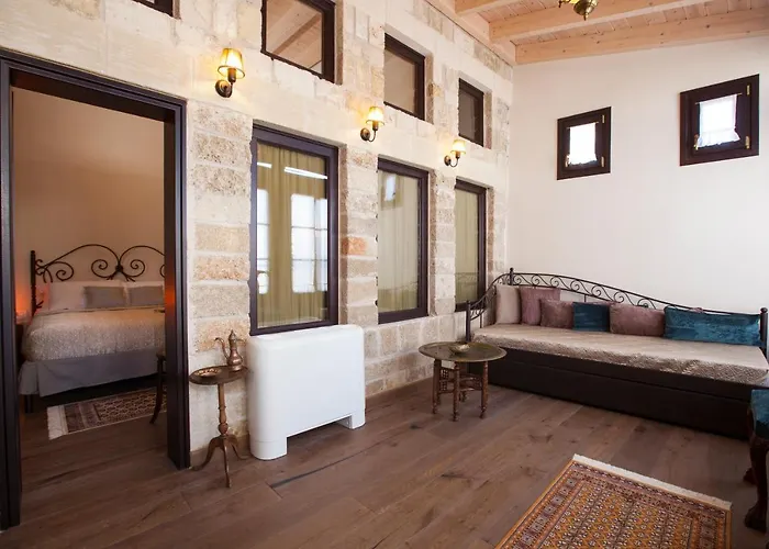 Porolithos Boutique Hotel *