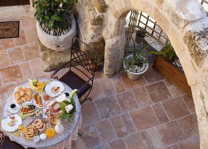 Porolithos Boutique Hotel *