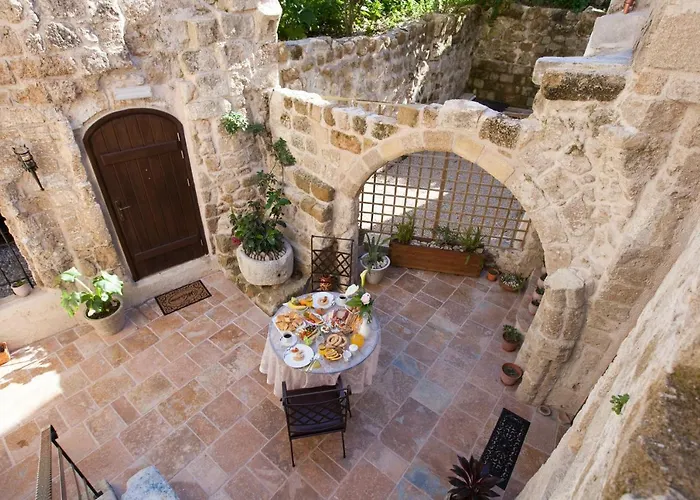 Porolithos Boutique Otel *