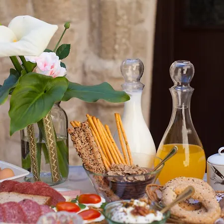 Porolithos Boutique Hotel